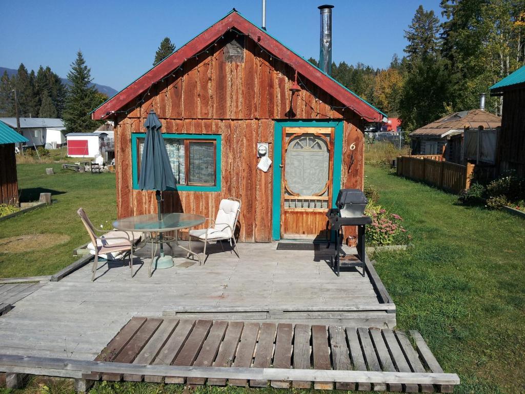 فندق Spillimacheenفي  Steamboat Mountain Chalets الغرفة الصورة