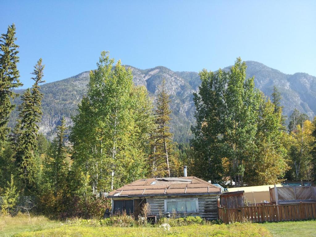 فندق Spillimacheenفي  Steamboat Mountain Chalets المظهر الخارجي الصورة