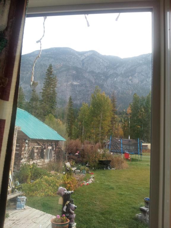 فندق Spillimacheenفي  Steamboat Mountain Chalets المظهر الخارجي الصورة
