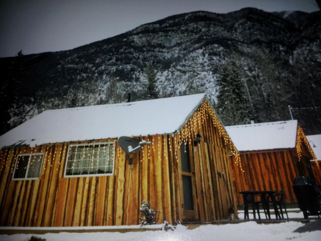 فندق Spillimacheenفي  Steamboat Mountain Chalets المظهر الخارجي الصورة